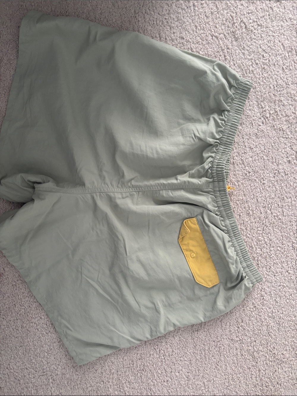 Patagonia light green large - Picture 2 of 4